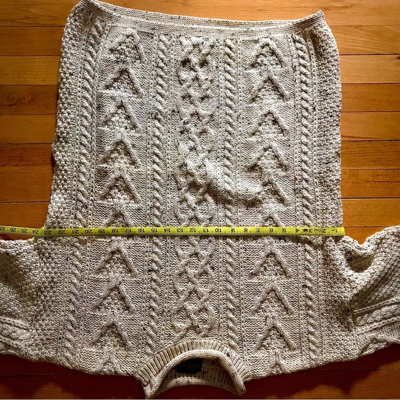 Roll Neck Cabled Sweater 100% British Wool Size Large EUC - Picture 5 of 8